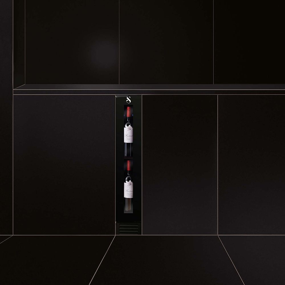 SWISSCAVE LUXURY KITCHEN EDITION WLU-30F Einbau-Weinkühlschrank – Frontansicht mit Glastür