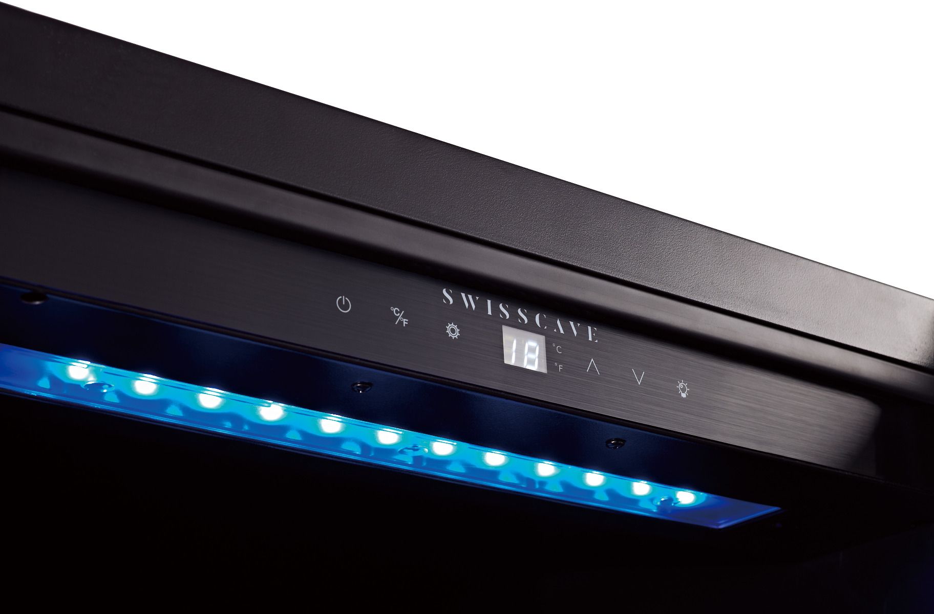 SWISSCAVE Schriftzug am Display mit blauer Beleuchtung – WL355F CLASSIC EDITION